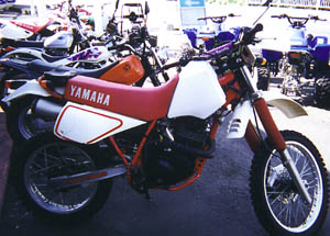 YAMAHA TT-600